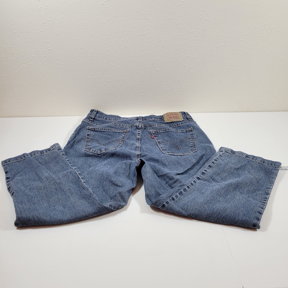 Levi's Women's Capri's 515 Noveau Blue Denim Size 16 - Picture 2 of 9